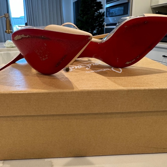 Christian Louboutin Nosy strass nude satin 39.5 - Picture 6 of 11